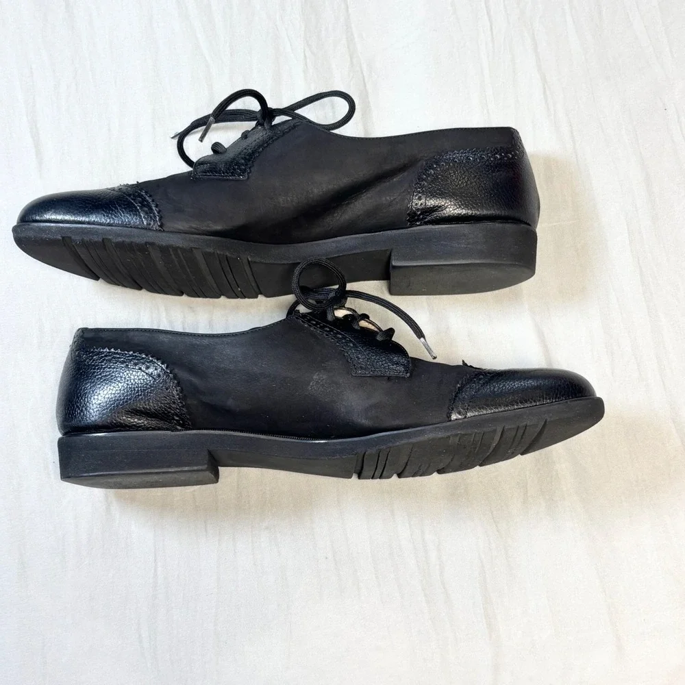 Vintage salvatore Ferragamo Ferrara oxford wingtip shoes womens 8.5 aa back 90s